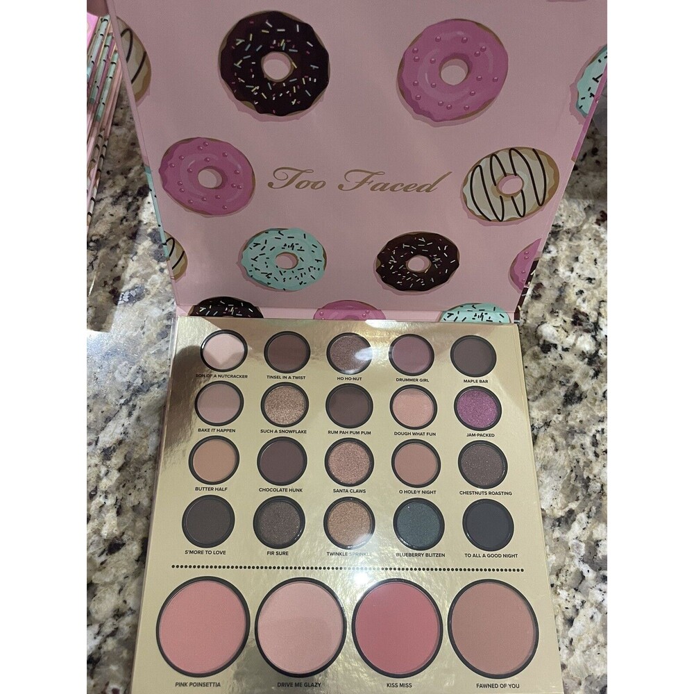 Too faced you drive me glazy  makeup eyeshadow blush bronze New!